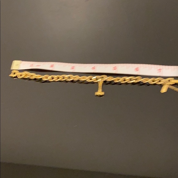 Monet gold tone chain link bracelet. - Picture 2 of 4